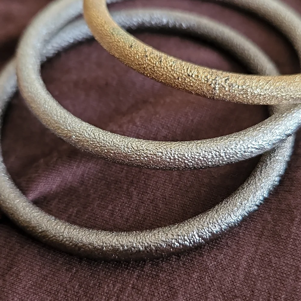 Bangle bracelets - Picture 4 of 4